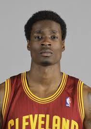 Manny Harris - Será que ainda se pode mostrar?